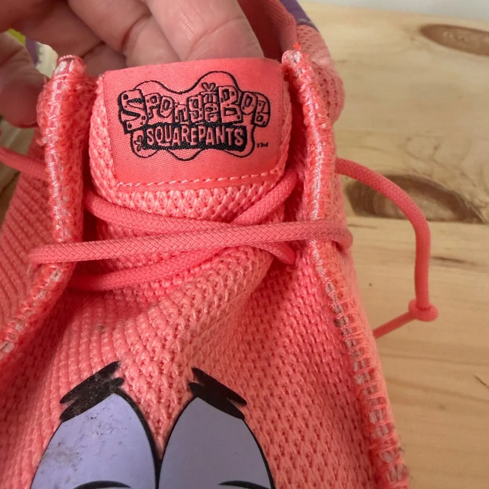 HEYDUDE x SpongeBob Patrick Star Wally Funk Shoes Men's 12 Pink Green 42897-66U